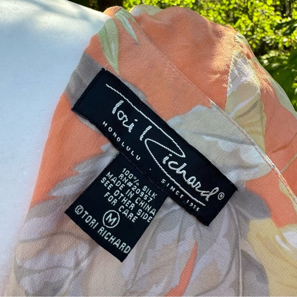 Tori Richard Hawaii Dress - Picture 5 of 6